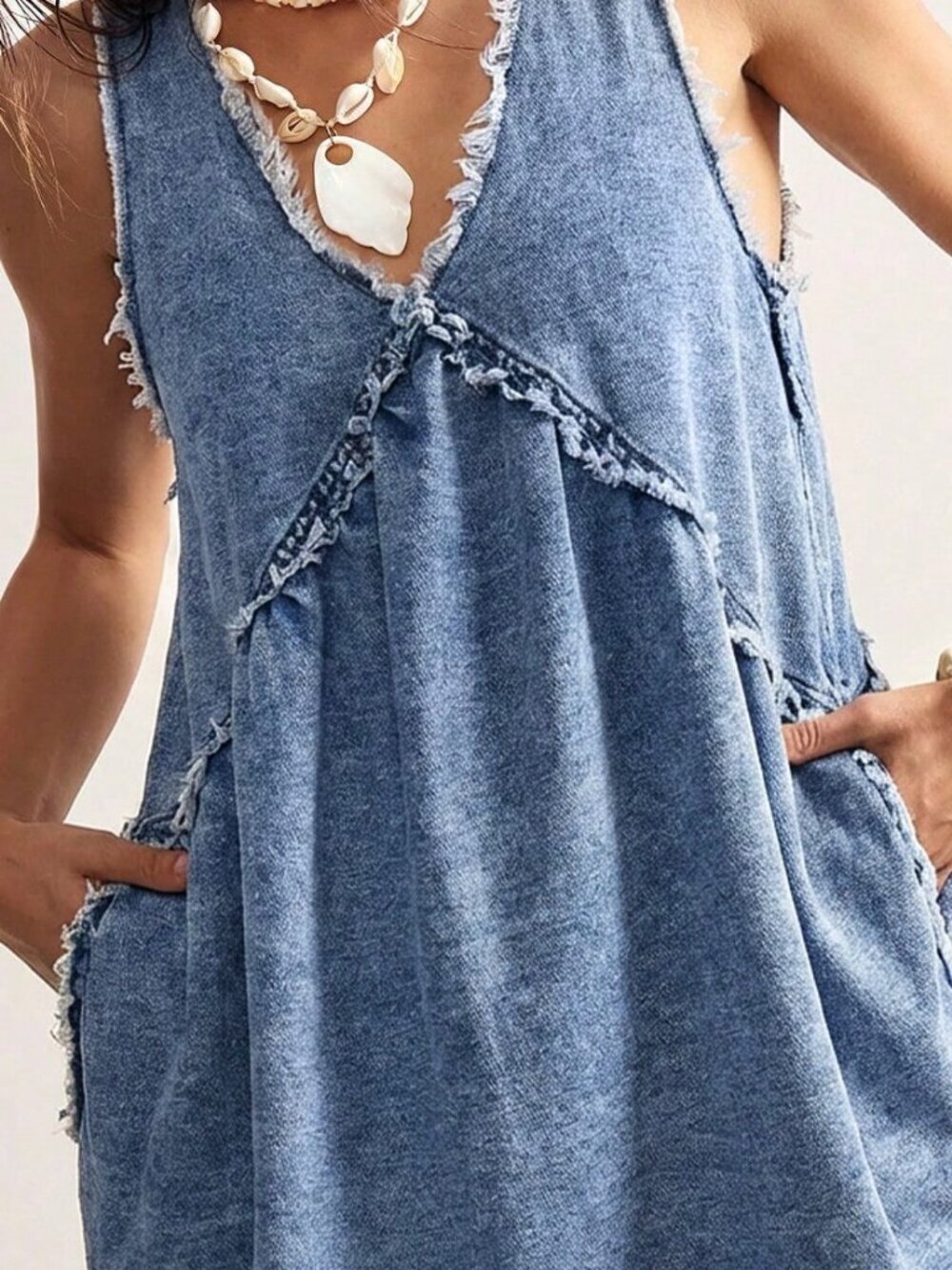 Light Wash Casual Women's Plus Size Minimalist Sleeveless Denim Vacation Dresses - Picture 4 of 5